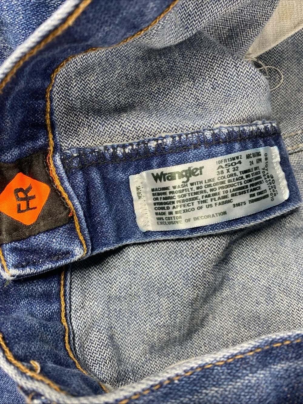 Wrangler FR Flame Resistant jeans men’s (fits 38x32) blue Original 13 FR13MWZ
